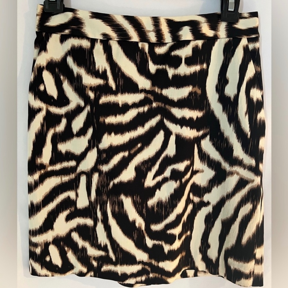Ann Taylor Petite 90s Retro Animal Zebra Print Brown‎ Cream Pencil Skirt Size 0P